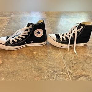 Chuck Taylor All Star High Tops (Women’s 6.5/Men’s 4.5)
